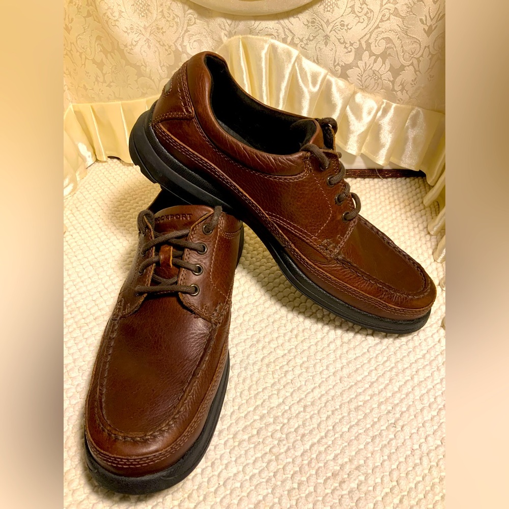 ROCKPORT LACE UP OXFORD